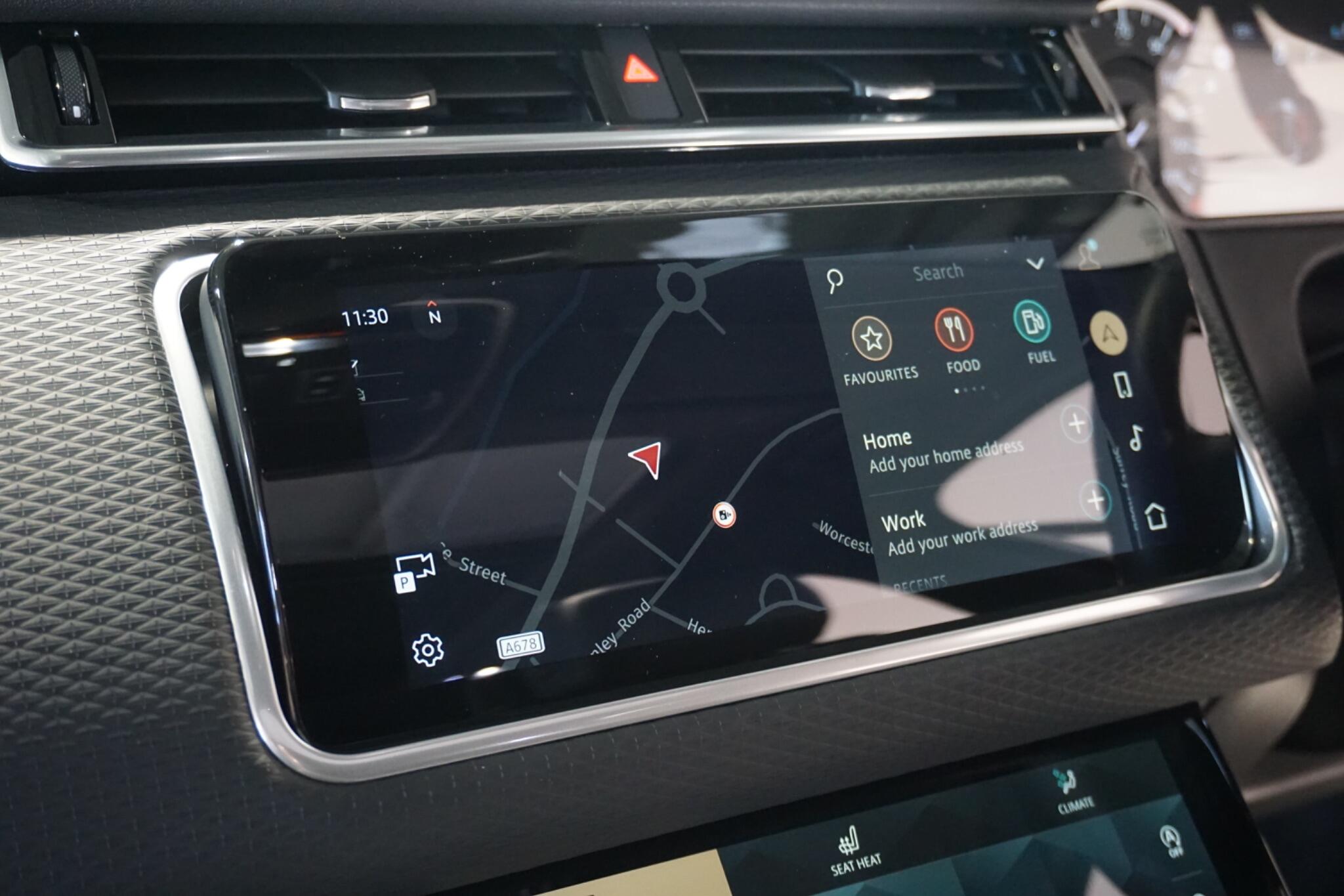 Land Rover Range Rover Velar 3.0 D300 MHEV R-Dynamic SE SUV 5dr Diesel Auto 4WD Euro 6 (s/s) (300 ps)